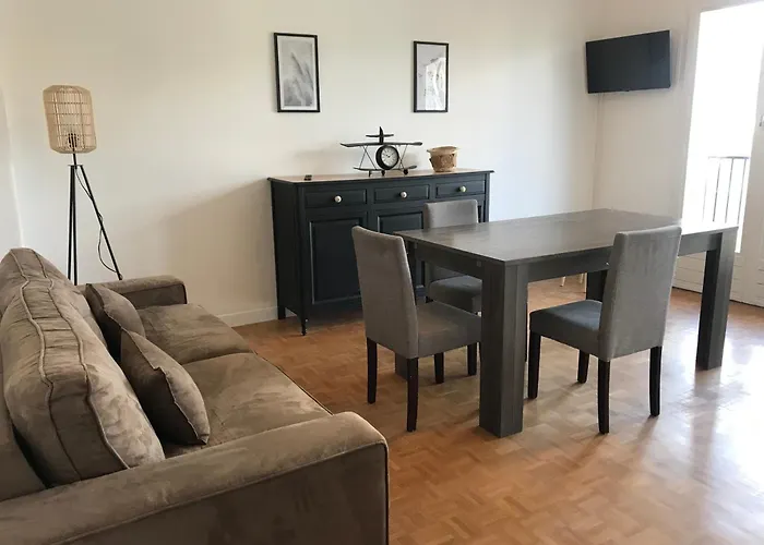 2 Espalion Superbe Appartement Hyper Centre Ville