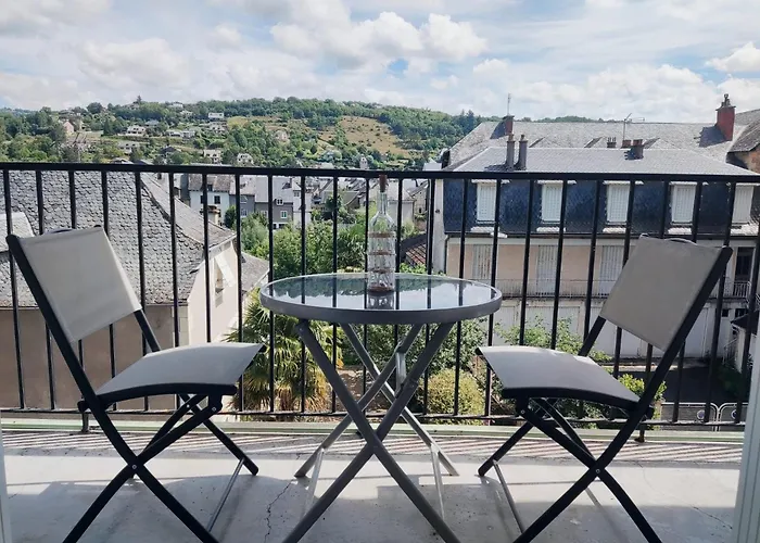 2 Espalion Superbe Appartement Hyper Centre Ville